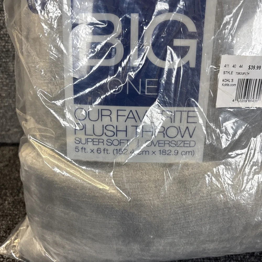The Big One~Oversized/Super Soft Plush Throw~5ft X 6ft~Solid Gray